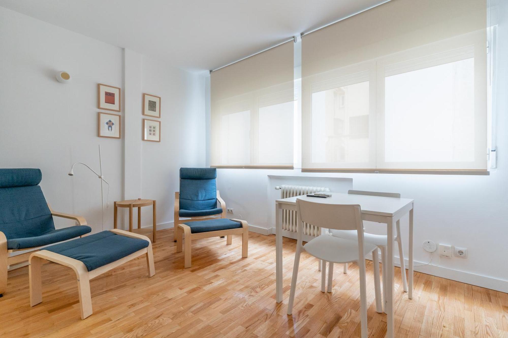 Cozy And Bright-1Bedroom 1Bathroom-Las Letras 马德里 外观 照片